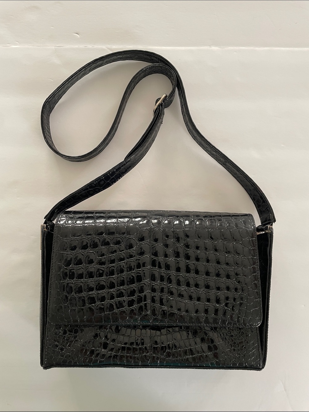 VTG: Charles Jourdan Paris- Croc Black Leather Crossbody Bag Made in Italy